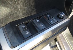 2017 Toyota Tacoma - Image 41