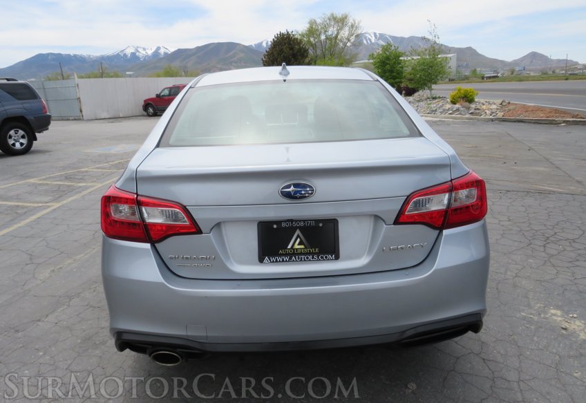 2018 Subaru Legacy - Image 11