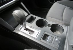 2018 Subaru Legacy - Image 38