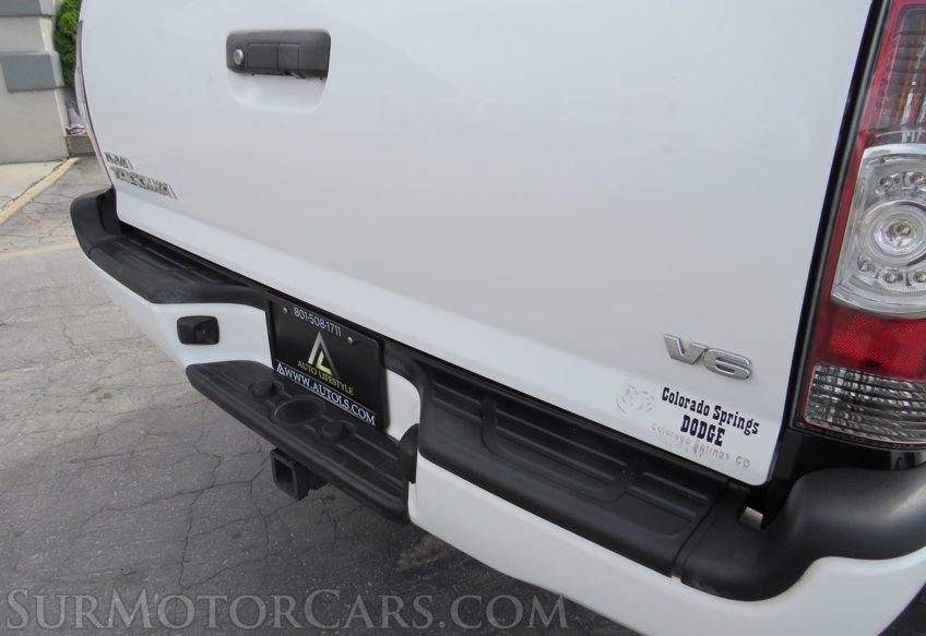 2014 Toyota Tacoma - Image 19