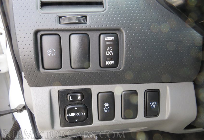 2014 Toyota Tacoma - Image 44