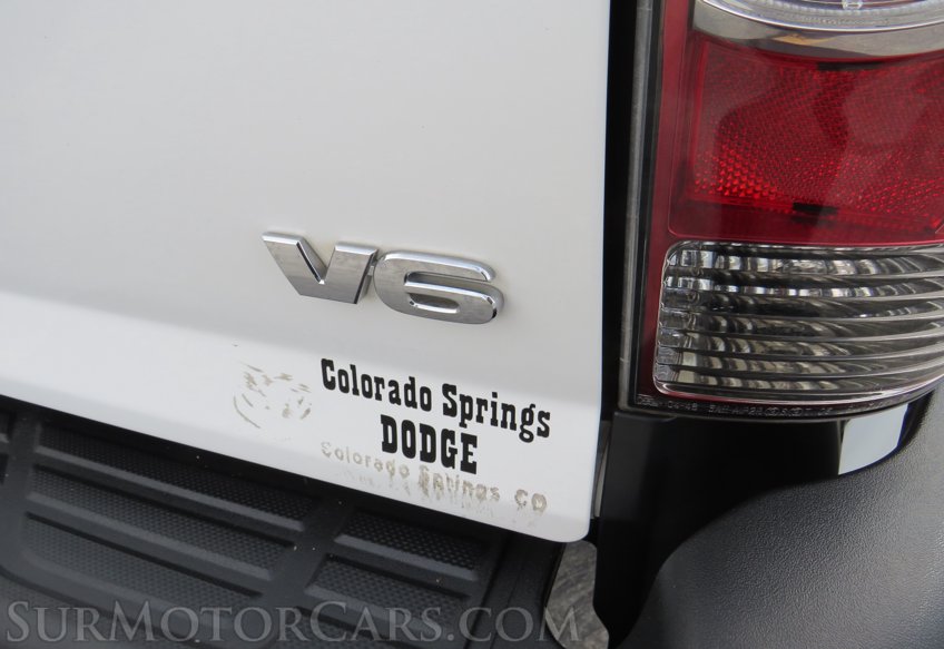 2014 Toyota Tacoma - Image 18