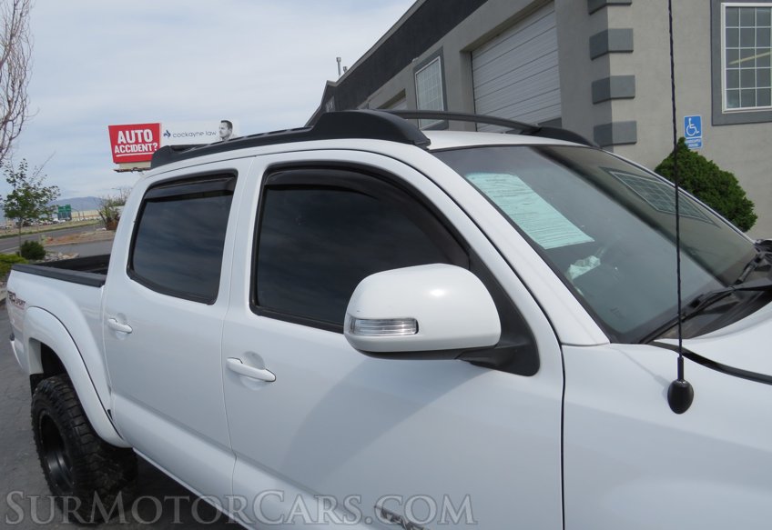 2014 Toyota Tacoma - Image 14
