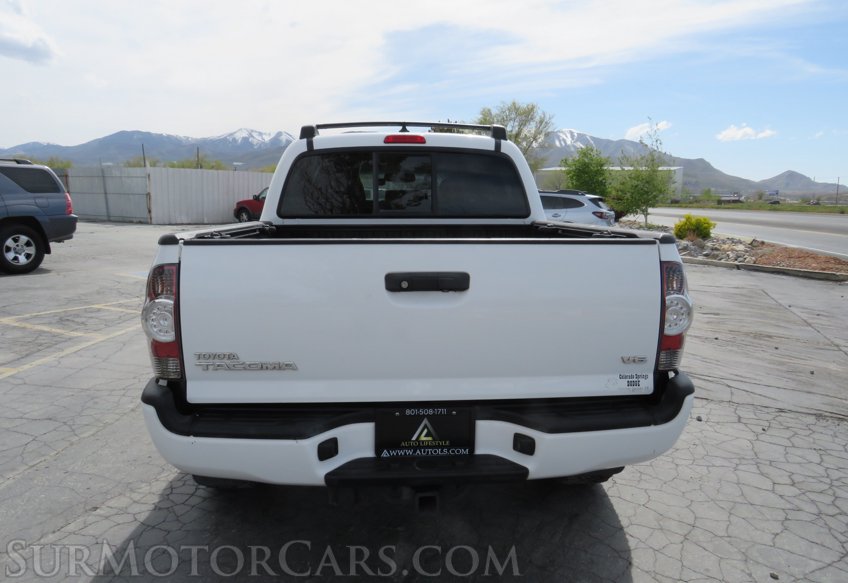 2014 Toyota Tacoma - Image 11