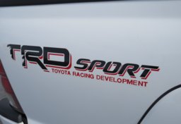 2014 Toyota Tacoma - Image 21