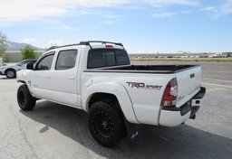 2014 Toyota Tacoma - Image 6