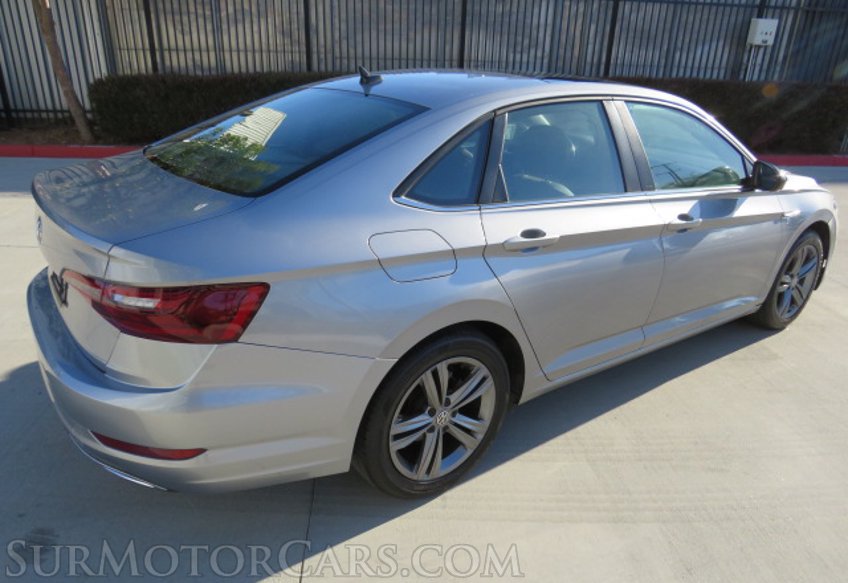 2021 Volkswagen Jetta - Image 10