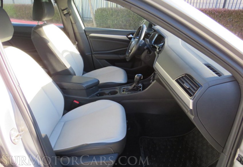 2021 Volkswagen Jetta - Image 27