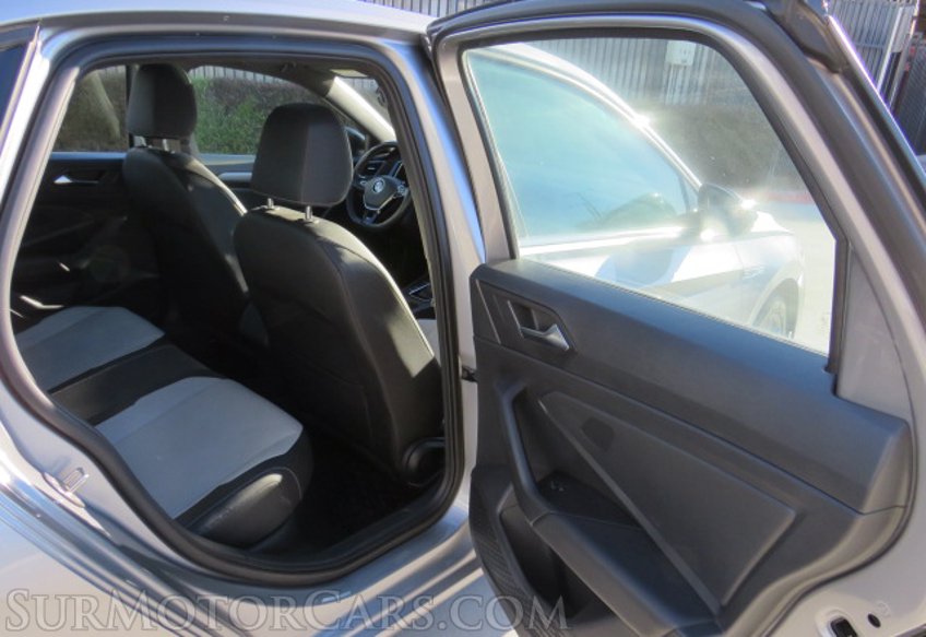 2021 Volkswagen Jetta - Image 24