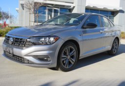 2021 Volkswagen Jetta - Image 4