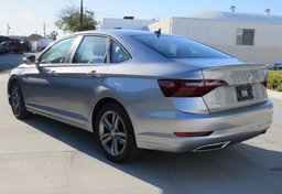 2021 Volkswagen Jetta - Image 11