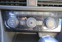 2021 Volkswagen Jetta - Image 38