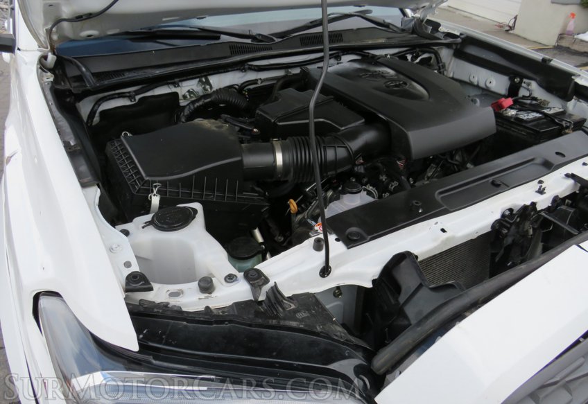 2020 Toyota Tacoma 4WD - Image 50