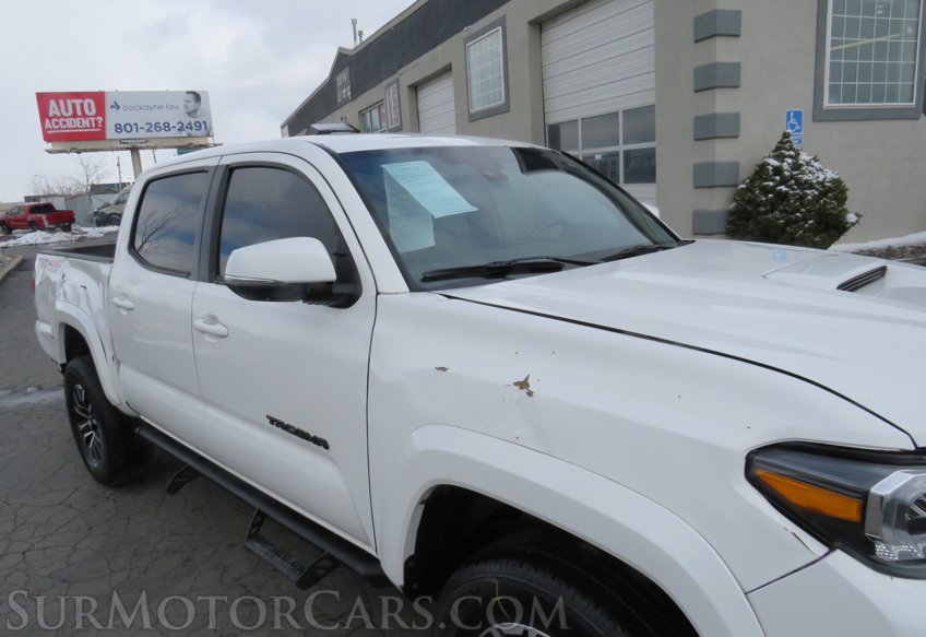 2020 Toyota Tacoma 4WD - Image 15