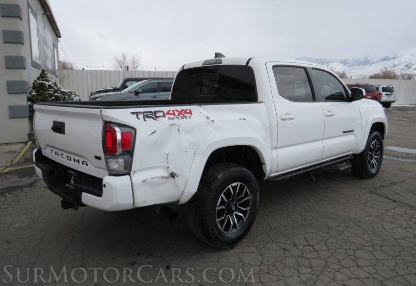 2020 Toyota Tacoma 4WD - Image 5