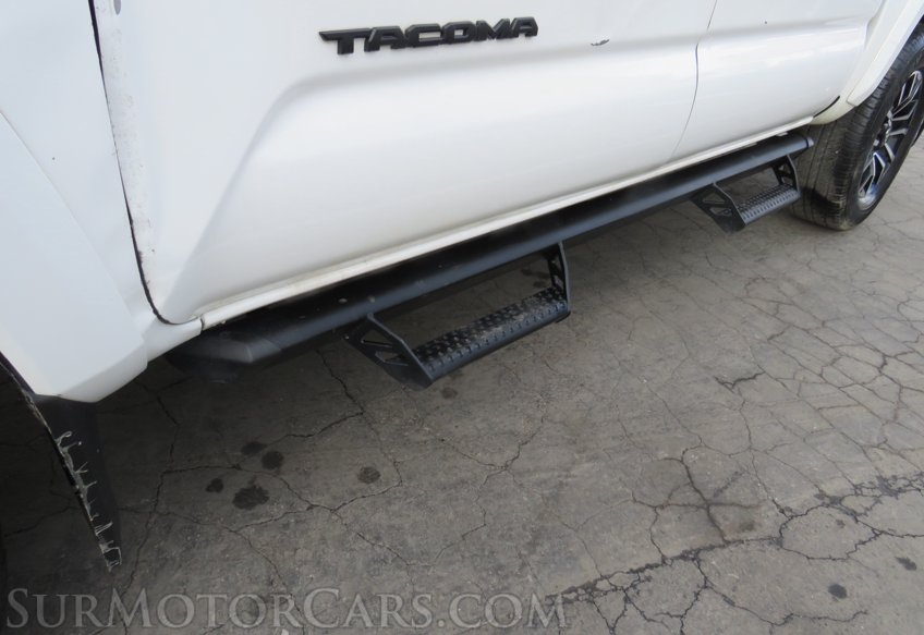 2020 Toyota Tacoma 4WD - Image 20