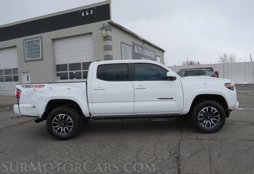 2020 Toyota Tacoma 4WD - Image 9