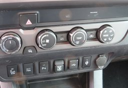 2020 Toyota Tacoma 4WD - Image 35