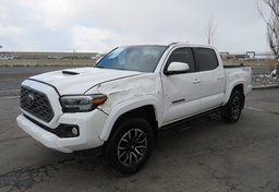 2020 Toyota Tacoma 4WD - Image 2
