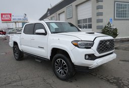 2020 Toyota Tacoma 4WD - Image 3