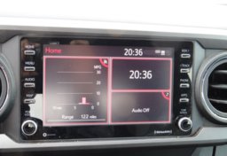 2020 Toyota Tacoma 4WD - Image 34