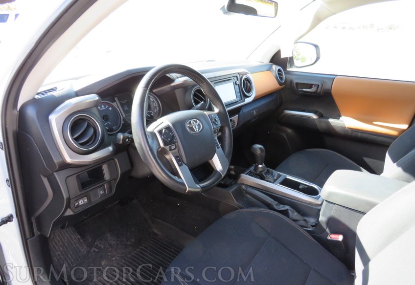 2019 Toyota Tacoma - Image 28