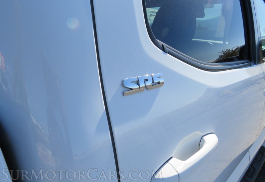 2019 Toyota Tacoma - Image 23