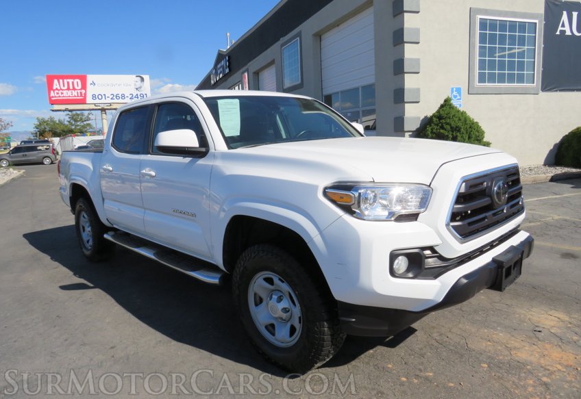 2019 Toyota Tacoma - Image 4
