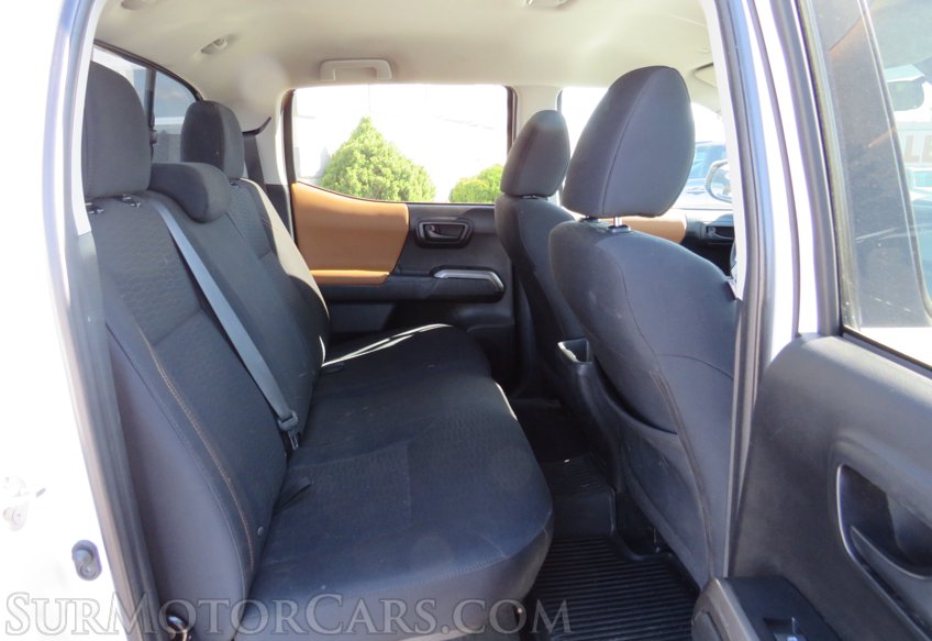 2019 Toyota Tacoma - Image 36