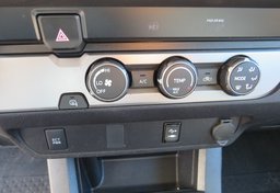 2019 Toyota Tacoma - Image 53