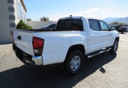 2019 Toyota Tacoma - Image 5