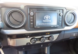 2019 Toyota Tacoma - Image 45