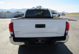 2019 Toyota Tacoma - Image 13