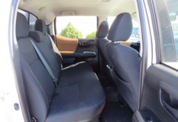 2019 Toyota Tacoma - Image 36