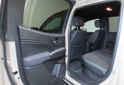 2023 Chevrolet Colorado - Image 23