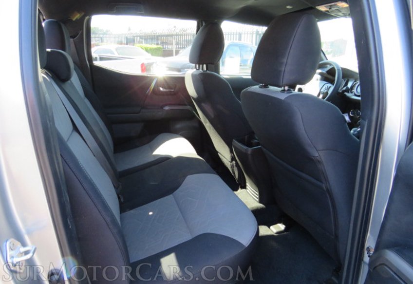 2023 Toyota Tacoma 4WD - Image 32