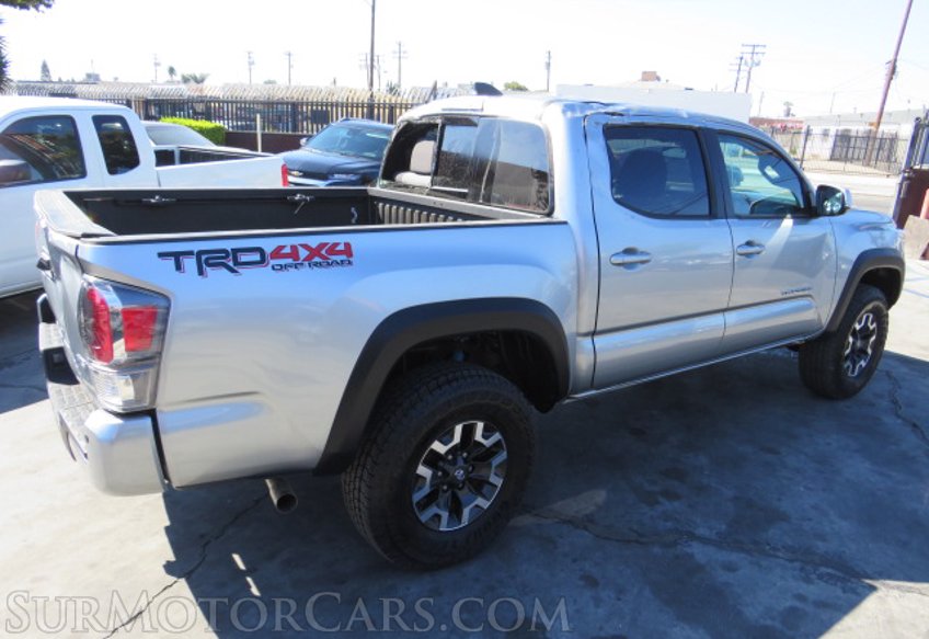 2023 Toyota Tacoma 4WD - Image 7