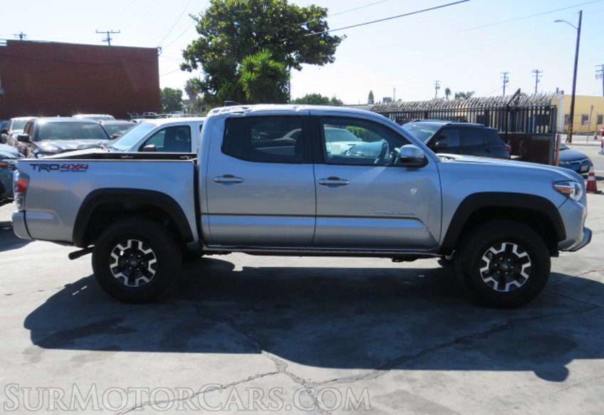 2023 Toyota Tacoma 4WD - Image 5