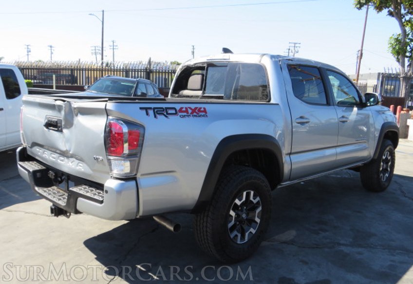 2023 Toyota Tacoma 4WD - Image 9