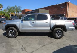 2023 Toyota Tacoma 4WD - Image 6