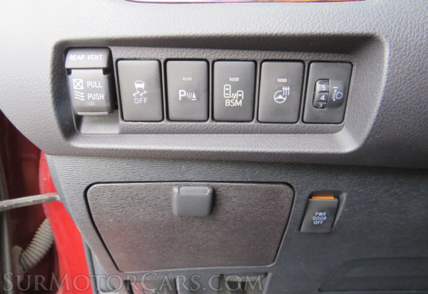 2015 Toyota Sienna - Image 43