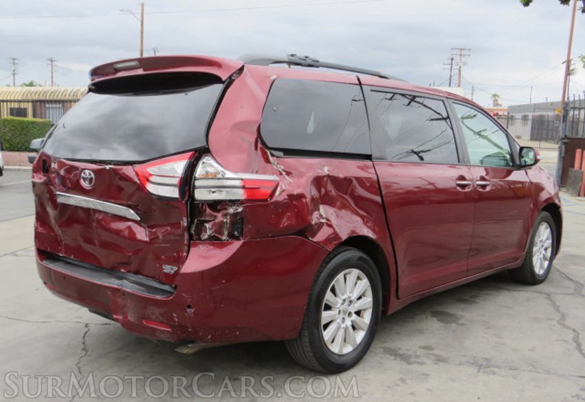 2015 Toyota Sienna - Image 6