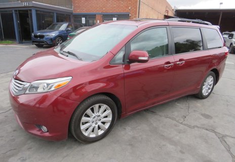 2015 Toyota Sienna