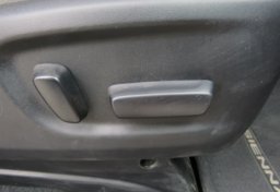 2015 Toyota Sienna - Image 53