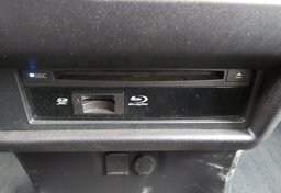 2015 Toyota Sienna - Image 41