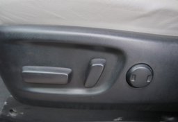 2015 Toyota Sienna - Image 54