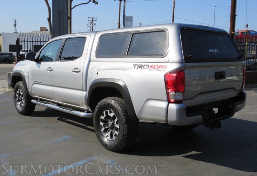 2017 Toyota Tacoma - Image 8