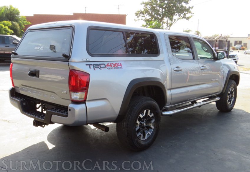 2017 Toyota Tacoma - Image 7