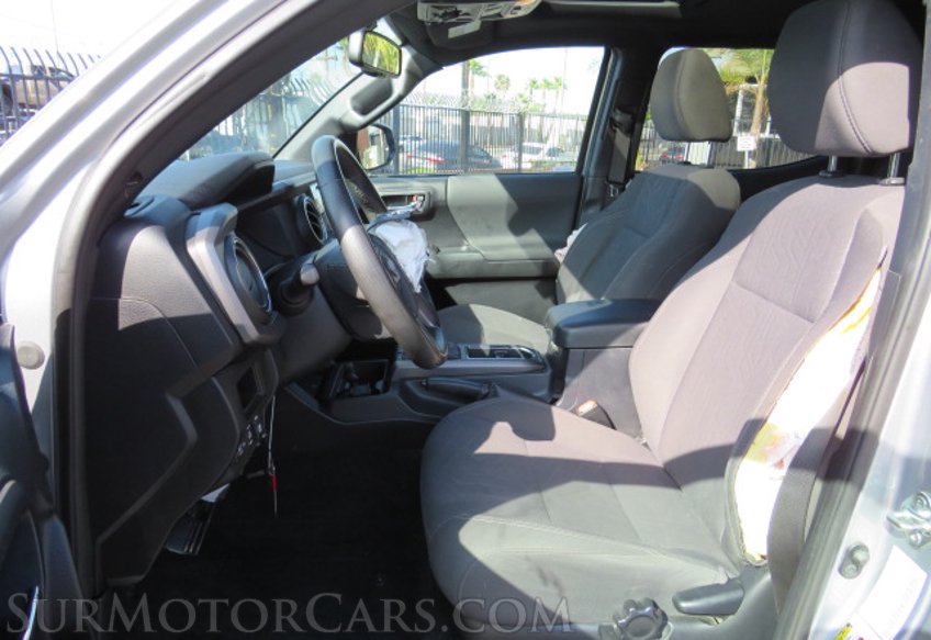2017 Toyota Tacoma - Image 26