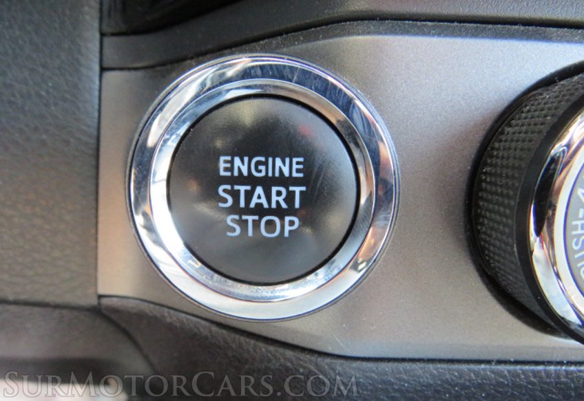 2017 Toyota Tacoma - Image 38